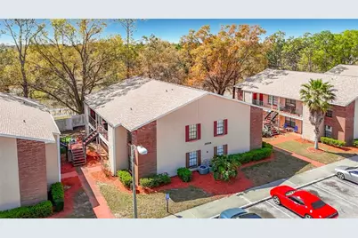 21038 Voyager Boulevard #8, Land O Lakes, FL 34638 - Photo 2
