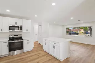 920 43rd Ave NE, Saint Petersburg, FL 33703 - Photo 10