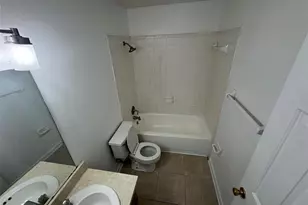 4805 16th St, Zephyrhills, FL 33542 - Photo 8