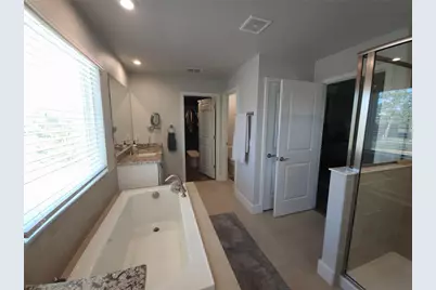 5841 Grand Sonata Avenue, Lutz, FL 33558 - Photo 34
