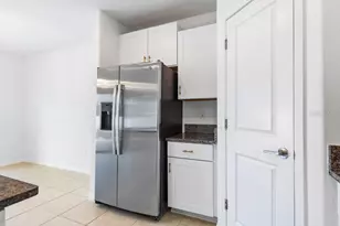 12709 Maple Bonsai Dr, Riverview, FL 33579 - Photo 10