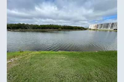 9950 62nd Terrace N #106, Saint Petersburg, FL 33708 - Photo 34