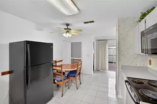 7041 Silvermill Dr, Tampa, FL 33635 - Photo 16