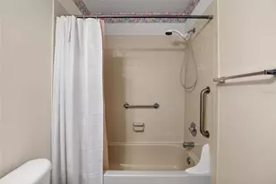 7041 Silvermill Dr, Tampa, FL 33635 - Photo 34