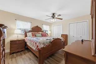 12721 Carte Dr, Tampa, FL 33618 - Photo 18