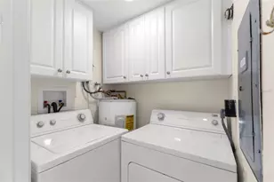 433 S Paula Dr, Dunedin, FL 34698 - Photo 14