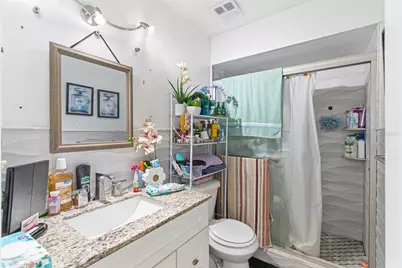 2706 W Powhatan Avenue, Tampa, FL 33614 - Photo 16