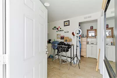 2706 W Powhatan Avenue, Tampa, FL 33614 - Photo 50