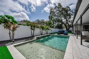 1575 Sandalwood Dr, Dunedin, FL 34698 - Photo 32