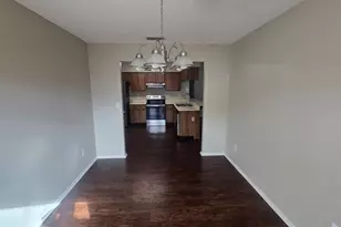 1407 Foxboro Dr, Brandon, FL 33511 - Photo 2