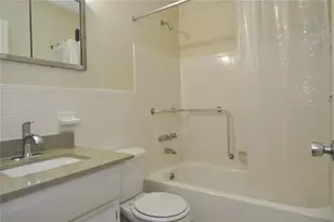 2331 Finlandia Ln, Clearwater, FL 33763 - Photo 16