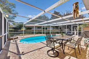 1807 Oak Forest Dr S, Clearwater, FL 33759 - Photo 28