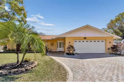 1807 Oak Forest Drive S, Clearwater, FL 33759 - Photo 2