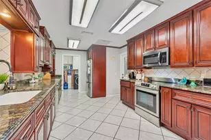 1807 Oak Forest Dr S, Clearwater, FL 33759 - Photo 6