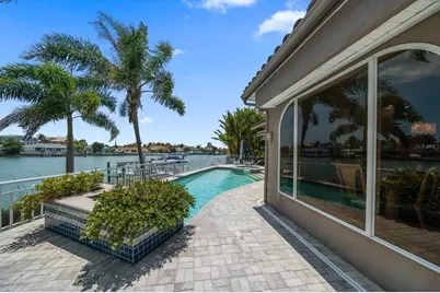 2247 Donato Drive, Belleair Beach, FL 33786 - Photo 50