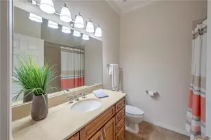 9719 Taylor Rose Ln, Seminole, FL 33777 - Photo 34