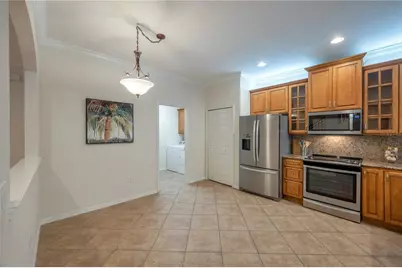 9719 Taylor Rose Lane, Seminole, FL 33777 - Photo 12