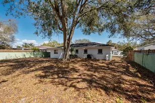 917 18th St SW, Largo, FL 33770 - Photo 30