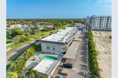 4500 37th Street S #8, Saint Petersburg, FL 33711 - Photo 2