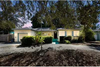 2120 Coronada Way S, Saint Petersburg, FL 33712 - Photo 1