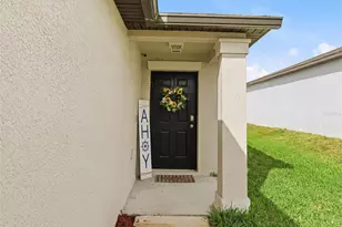 6637 Wagon Trail St, Zephyrhills, FL 33541 - Photo 2