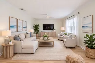 2020 Hullhouse Dr, Sun City Center, FL 33573 - Photo 8