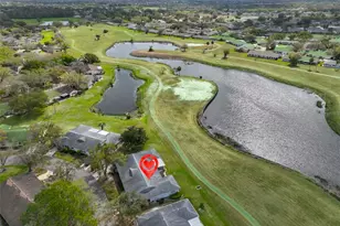 2020 Hullhouse Dr, Sun City Center, FL 33573 - Photo 2