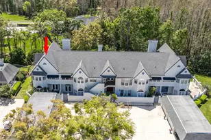 18724 Wimbledon Cir, Lutz, FL 33558 - Photo 44