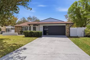 22368 Southshore Dr, Land O Lakes, FL 34639 - Photo 4