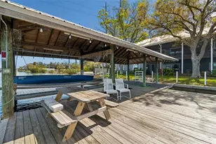 9901 Bay Dr, Gibsonton, FL 33534 - Photo 52