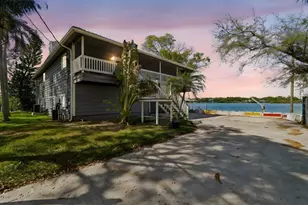 9901 Bay Dr, Gibsonton, FL 33534 - Photo 2