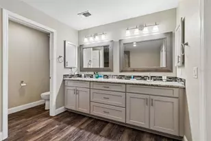 9901 Bay Dr, Gibsonton, FL 33534 - Photo 18