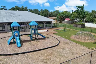 1960 Union St, Clearwater, FL 33763 - Photo 16