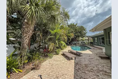 2058 Nursery Road, Clearwater, FL 33764 - Photo 12