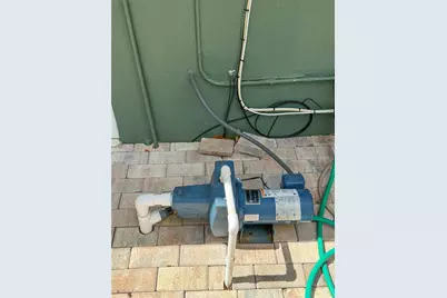 2058 Nursery Road, Clearwater, FL 33764 - Photo 16