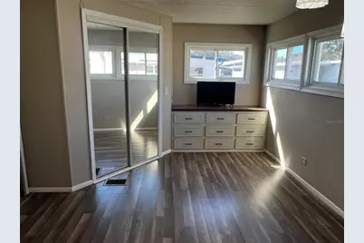 66 Thatch Palm Street W, Largo, FL 33770 - Photo 16