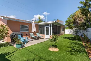 5723 1st St NE, Saint Petersburg, FL 33703 - Photo 22