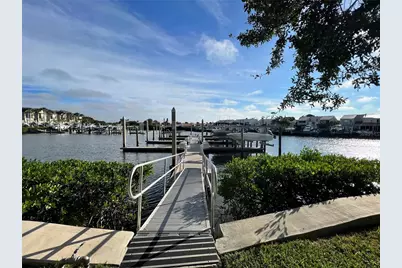 4303 Spinnaker Cove Lane, Tampa, FL 33615 - Photo 8