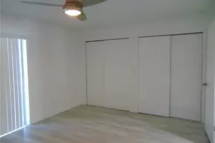 9119 Tudor Dr, Tampa, FL 33615 - Photo 10