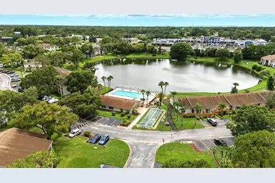 1725 Pine Ridge Way E #518E, Palm Harbor, FL 34684 - Photo 32