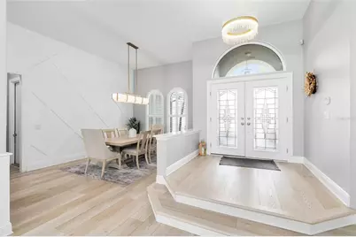 9810 Compass Point Way, Tampa, FL 33615 - Photo 6