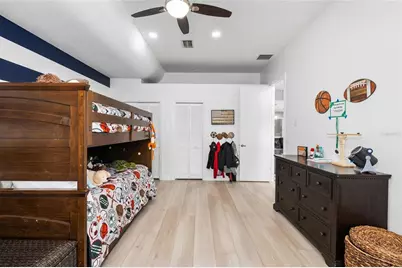 9810 Compass Point Way, Tampa, FL 33615 - Photo 38