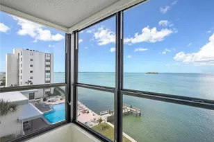 300 Woodette Dr, Dunedin, FL 34698 - Photo 22