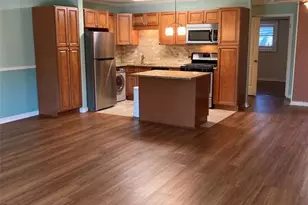 5980 Terrace Park Dr N, Saint Petersburg, FL 33709 - Photo 4