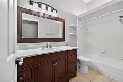 11808 Skylake Place #D, Temple Terrace, FL 33617 - Photo 8