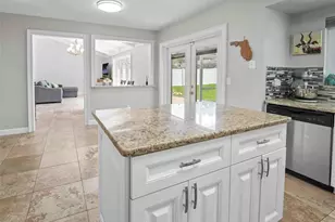 4104 Dellbrook Dr, Tampa, FL 33624 - Photo 16