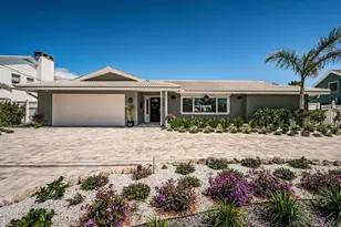 2180 Dolphin Blvd S, Saint Petersburg, FL 33707 - Photo 2