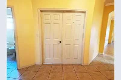 100 Flame Vine Way, Groveland, FL 34736 - Photo 6