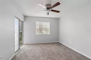 6915 Stonesthrow Cir N, Saint Petersburg, FL 33710 - Photo 20