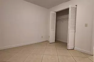 10102 Cedar Dune Dr, Tampa, FL 33624 - Photo 12